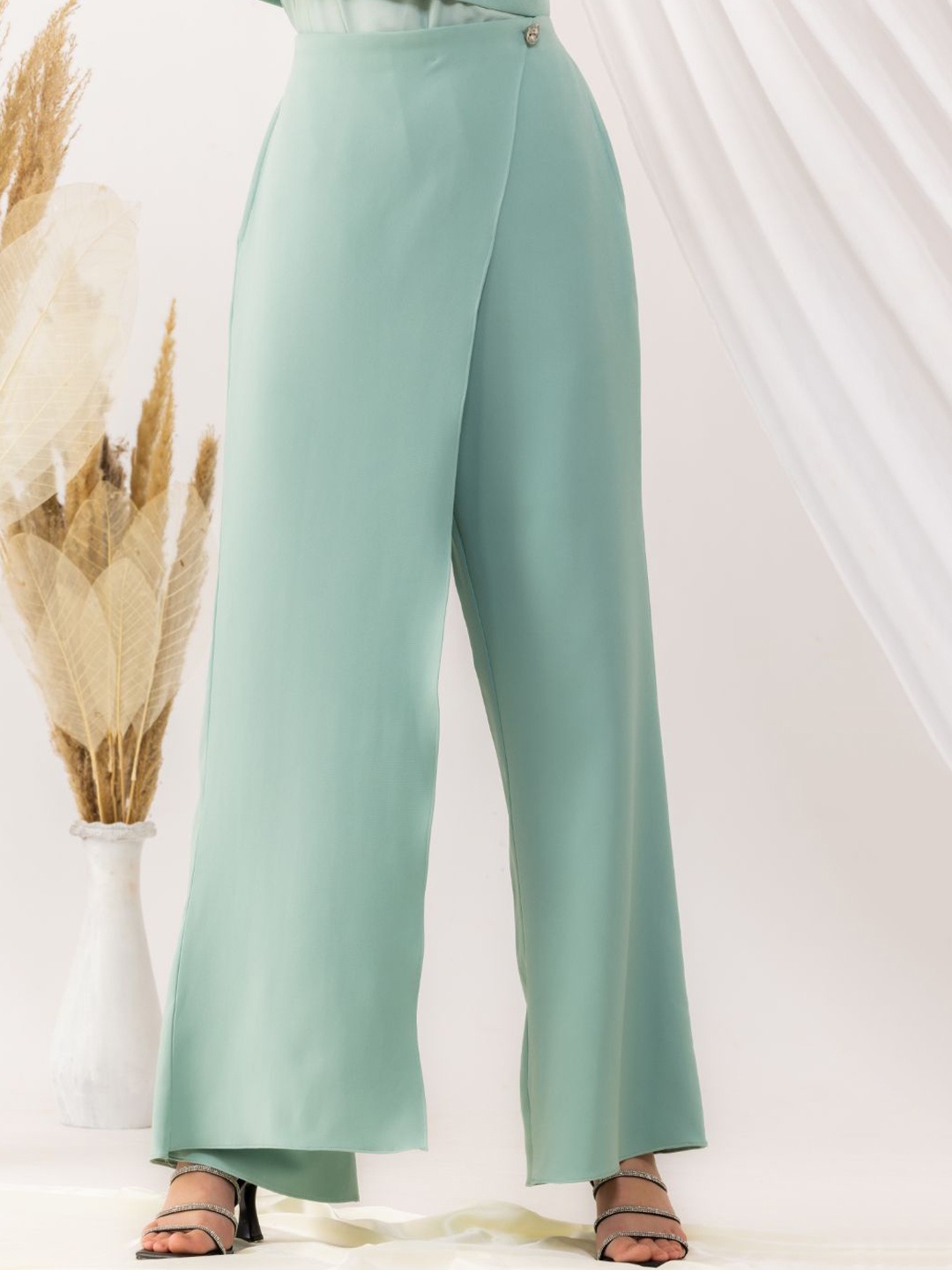 

KOVET Women Trousers, Sea green