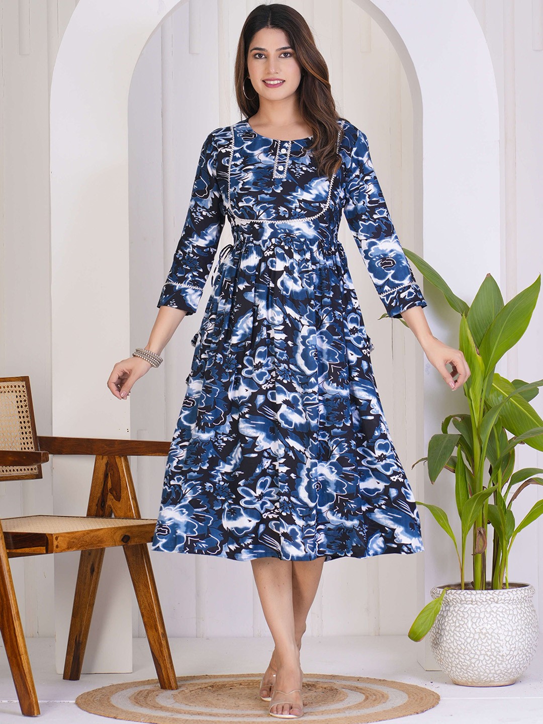 

KALINI Round Neck Floral Printed Fit and Flare Cotton Ethnic Dress, Blue