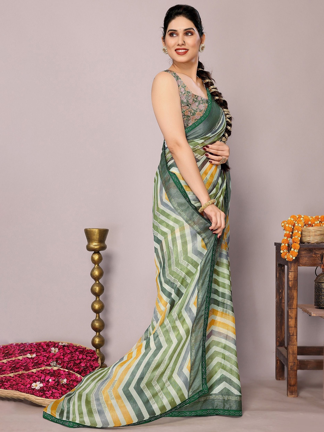 

MIRCHI FASHION Printed Embellished Beads and Stones Saree, Green