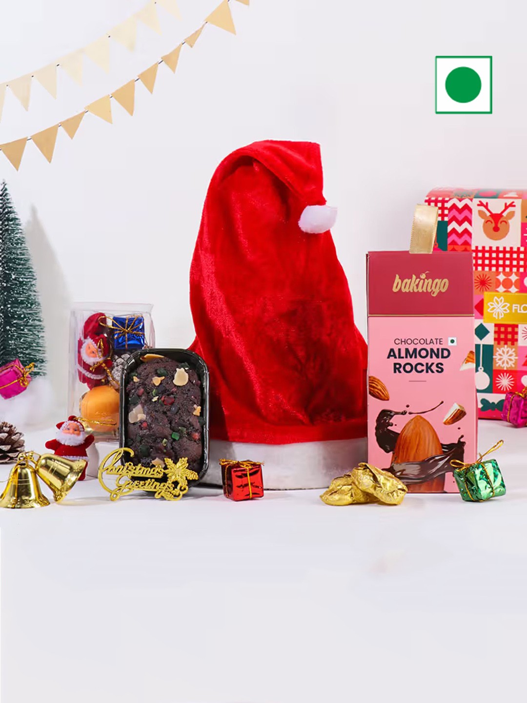 

Floweraura Unisex Set Of 4 Christmas Assorted Gift Set, Red