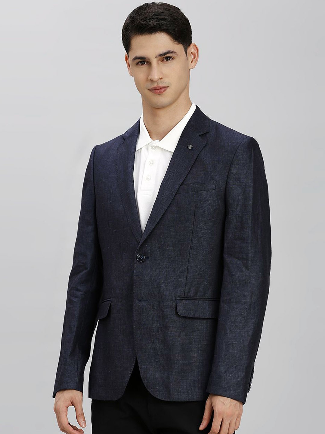 

Reid & Taylor Tailored Fit Self Design Linen Single Breasted Blazer, Black