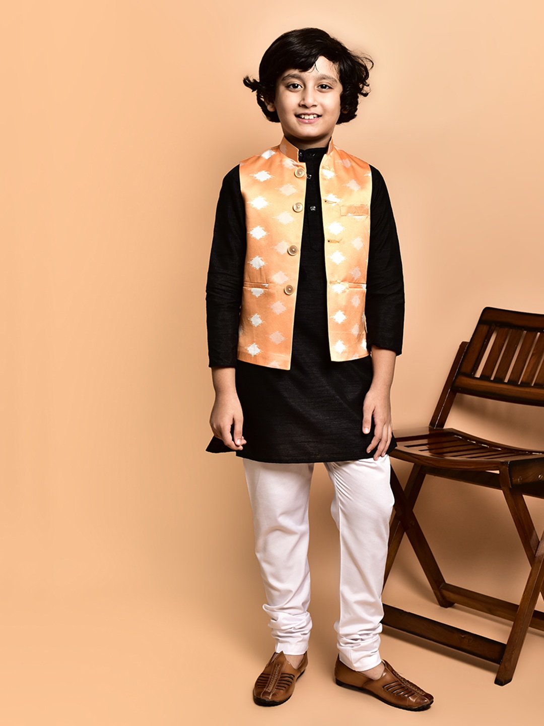 

PRINTINDIA Boys Mandarin Collar Regular Straight Kurta with Pyjamas, Black