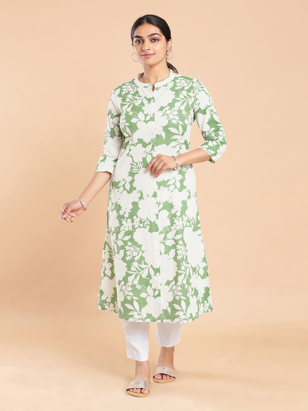 

Kalyan Silks Women Floral Printed Pure Cotton Kurta, Green