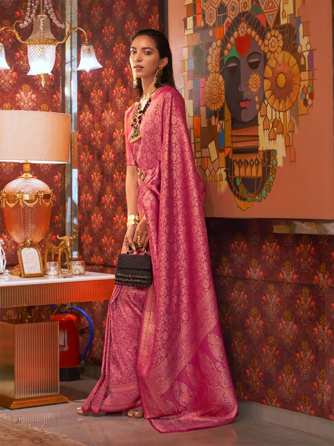 

ODETTE Woven Design Zari Saree, Pink