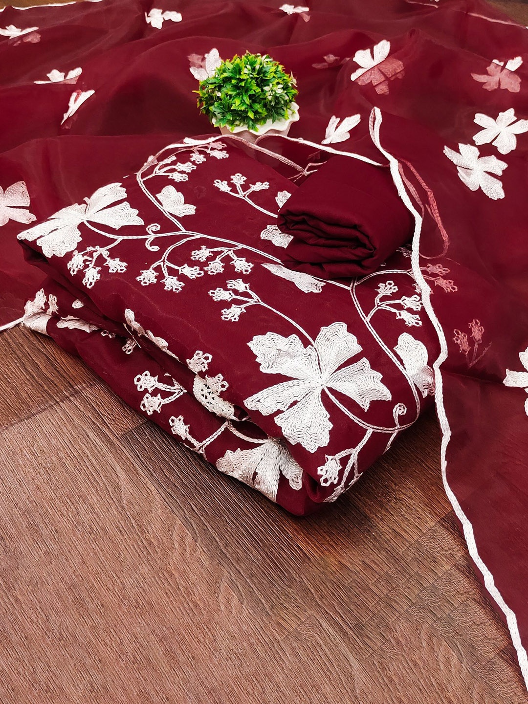 

Aika Floral Embroidered Thread Work Organza Unstitched Dress Material, Maroon