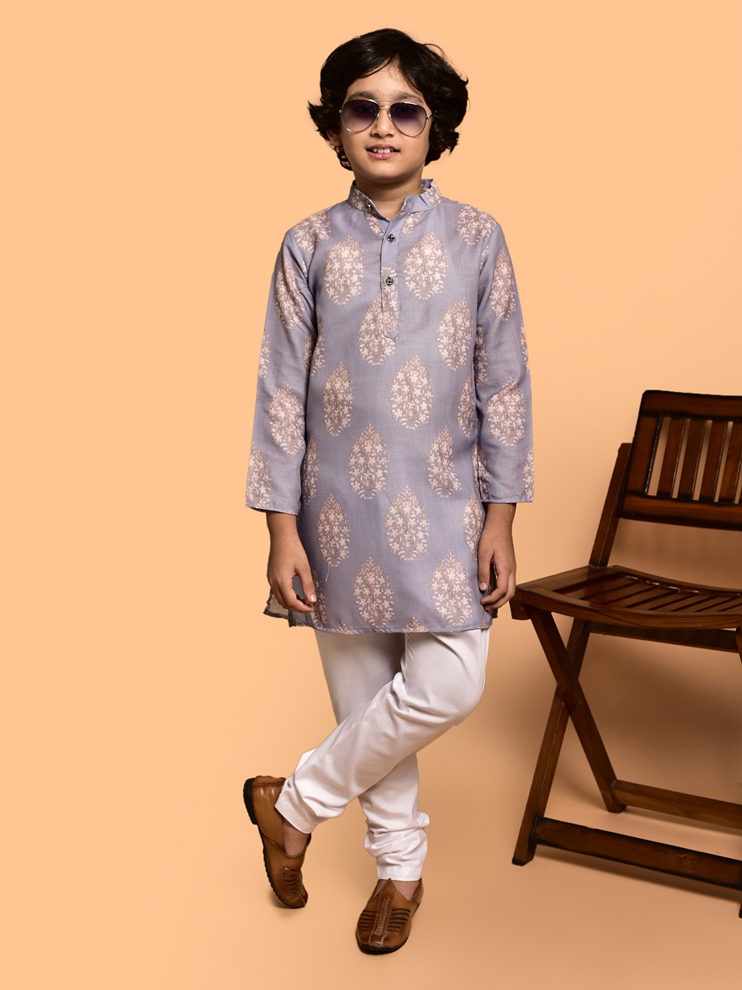 

PRINTINDIA Boys Band Collar Floral Printed Straight Kurta with Trouser, Purple