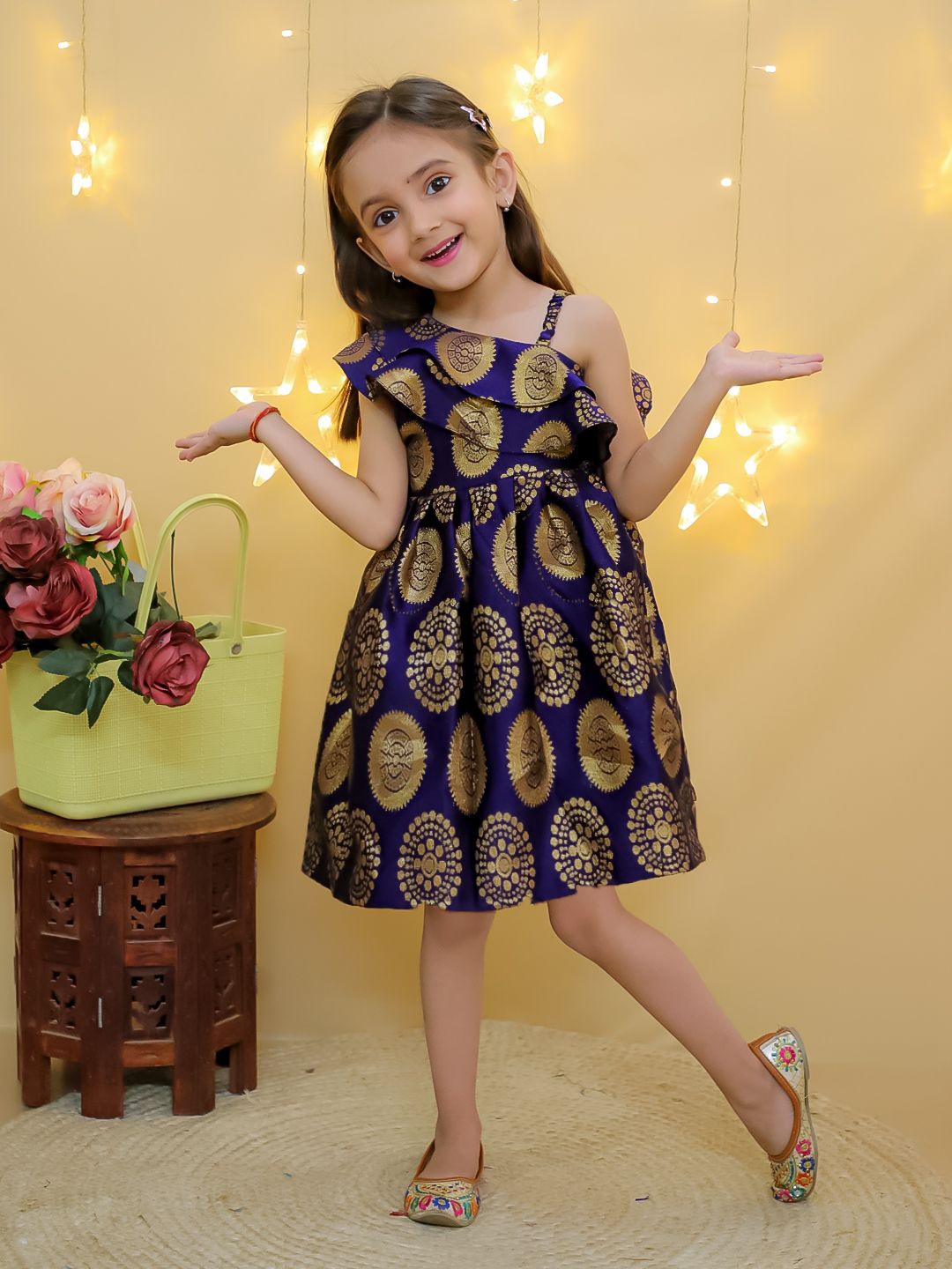 

BownBee Girls Ethnic Motifs Printed Fit & Flare Dress, Blue