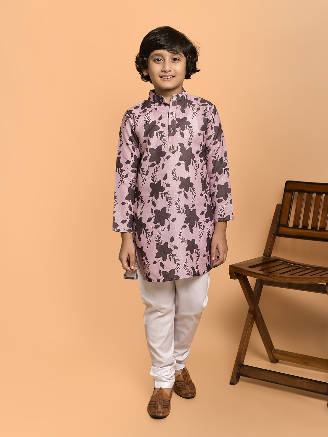 

PRINTINDIA Boys Band Collar Floral Printed Straight Kurta with Trouser, Pink