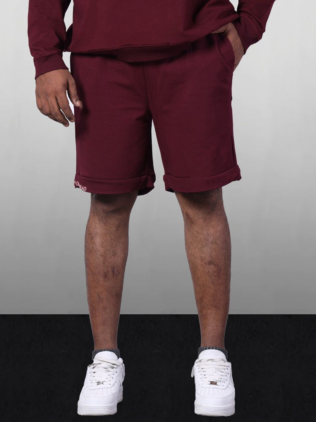 

HOP HEAD Men Regular Fit Mid-Rise Shorts, Maroon