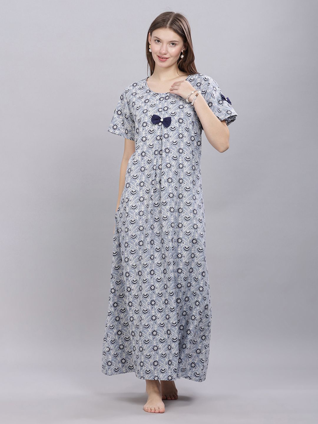 

NAIDU HALL Women Pure Cotton Printed Maxi Nightdress, Grey