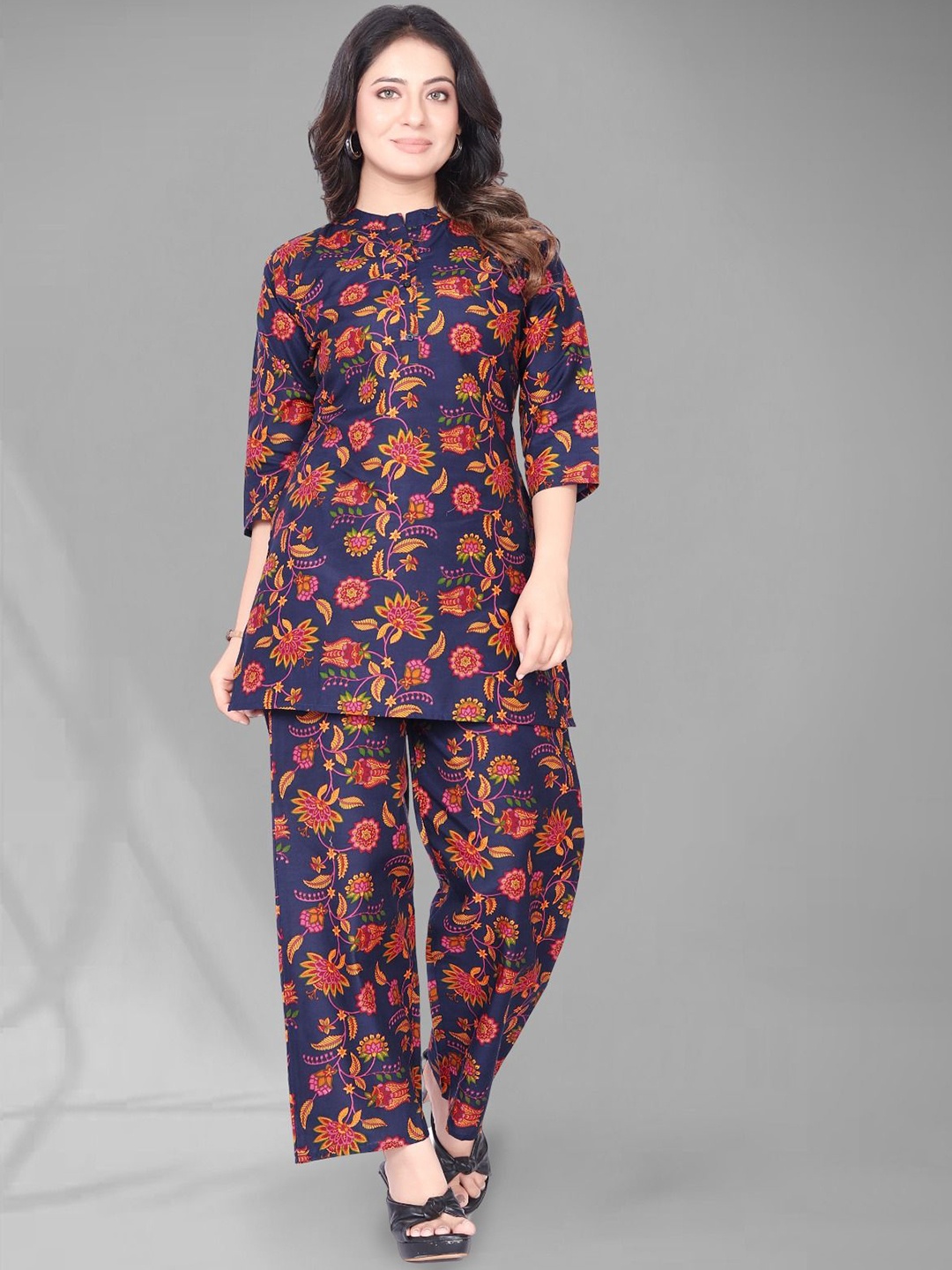 

Anouk Navy Blue Floral Printed Mandarin Collar Tunic With Trousers