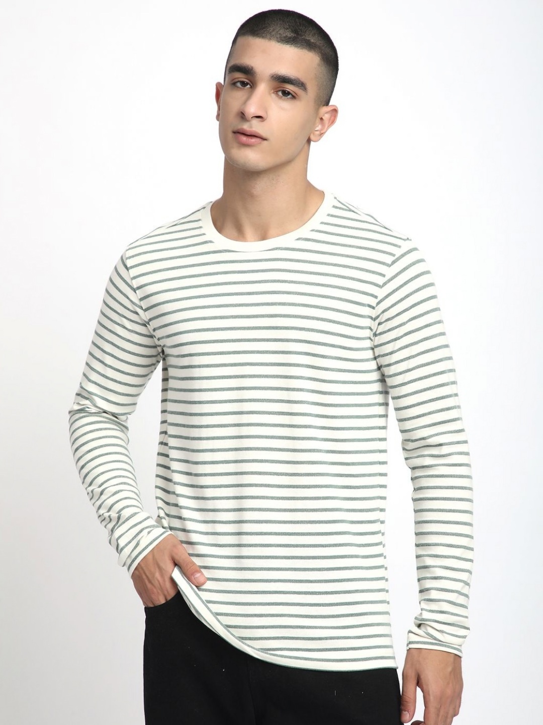 

R&B Men Striped Round Neck Cotton T-shirt, White