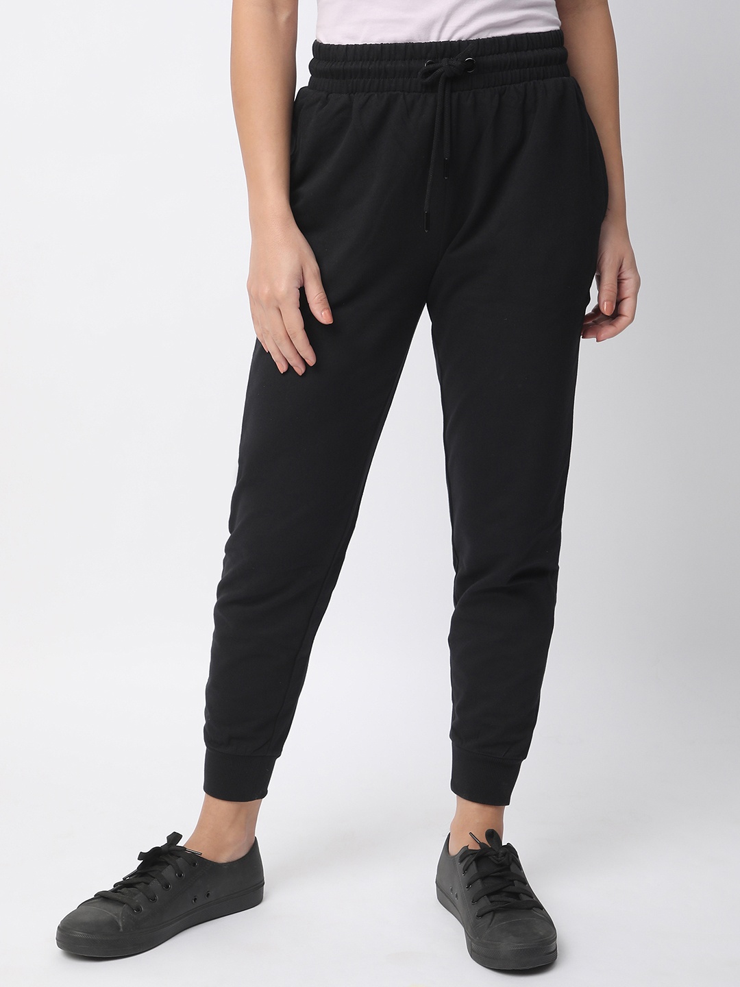 

R&B Women Cotton Relaxed-Fit Mid-Rise Joggers, Black