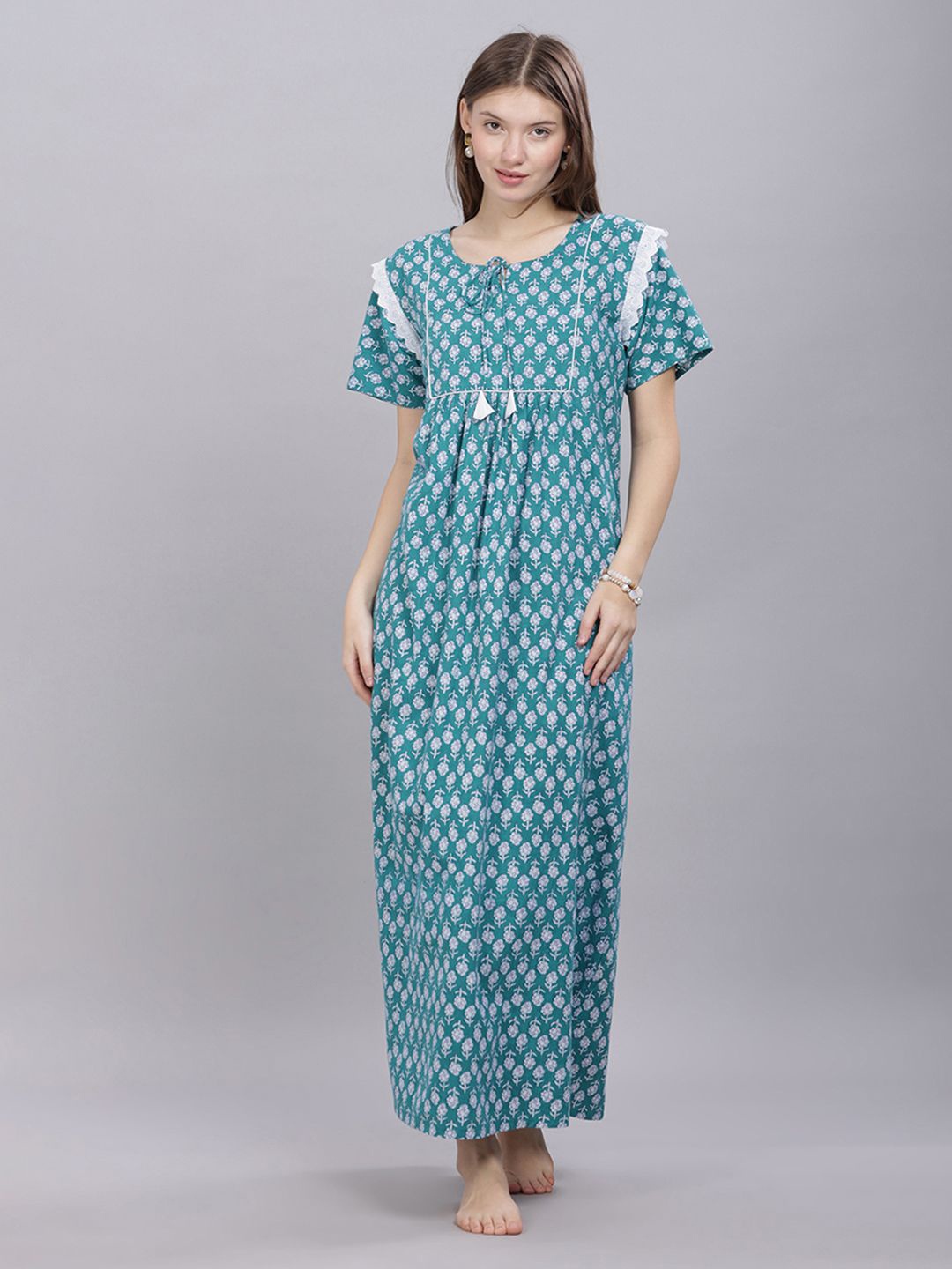 

NAIDU HALL Women Everyday Floral Printed Pure Cotton Maxi Nightdress, Blue