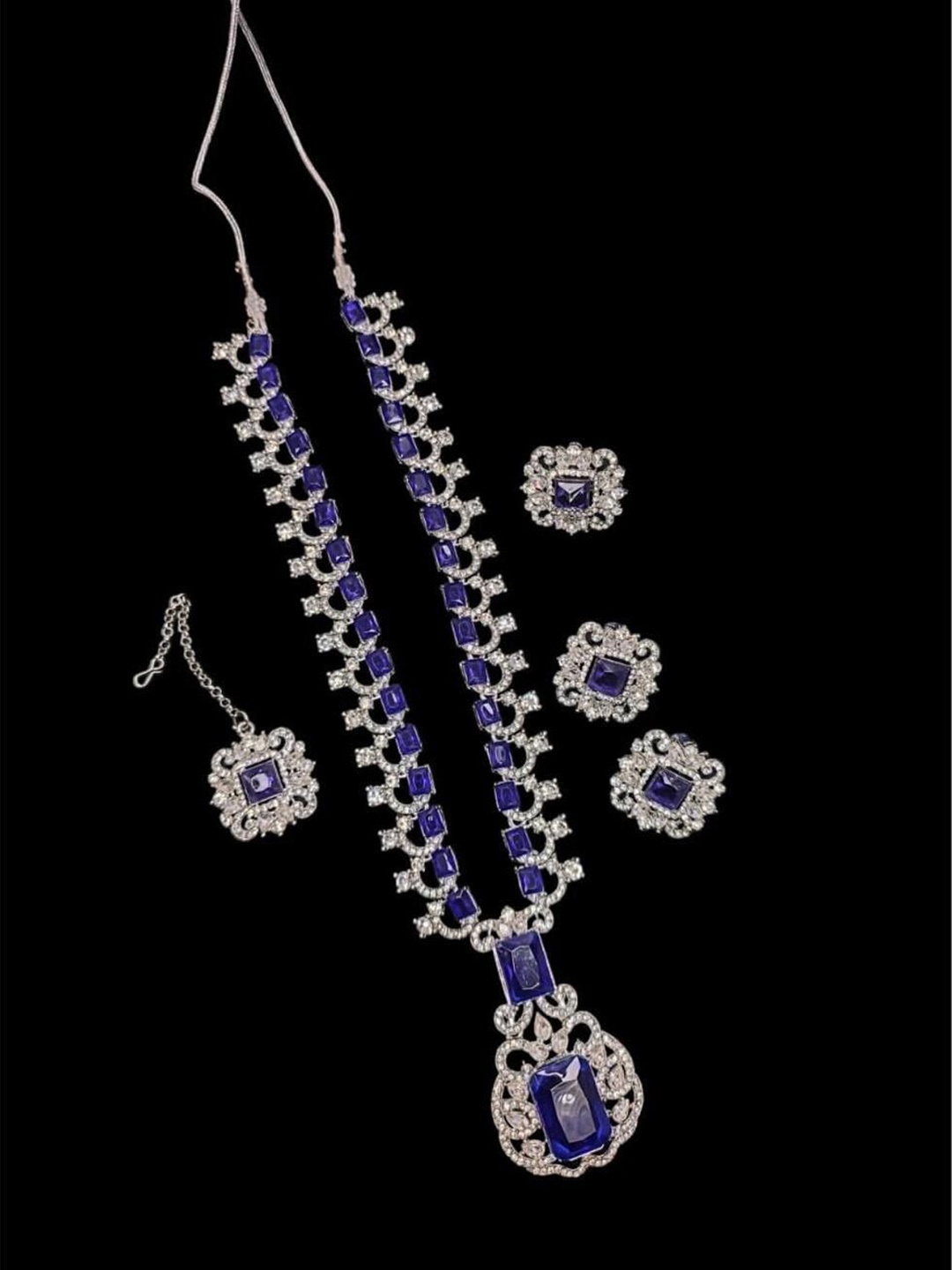 

Gyaan Jewels Stone-Studded Jewellery Set, Blue