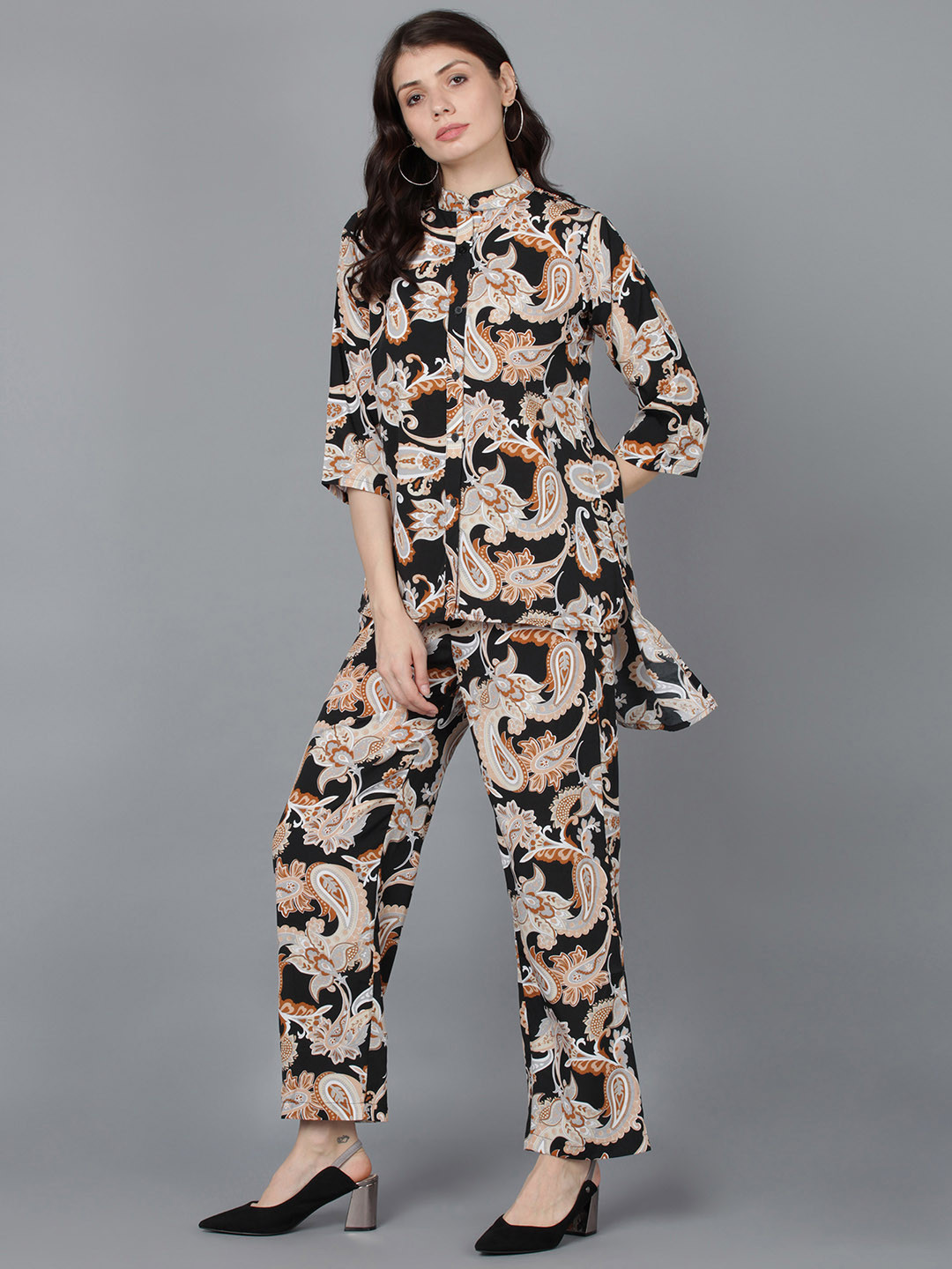 

DressBerry Black and White Floral Printed Band Collar Shirt With Trouser