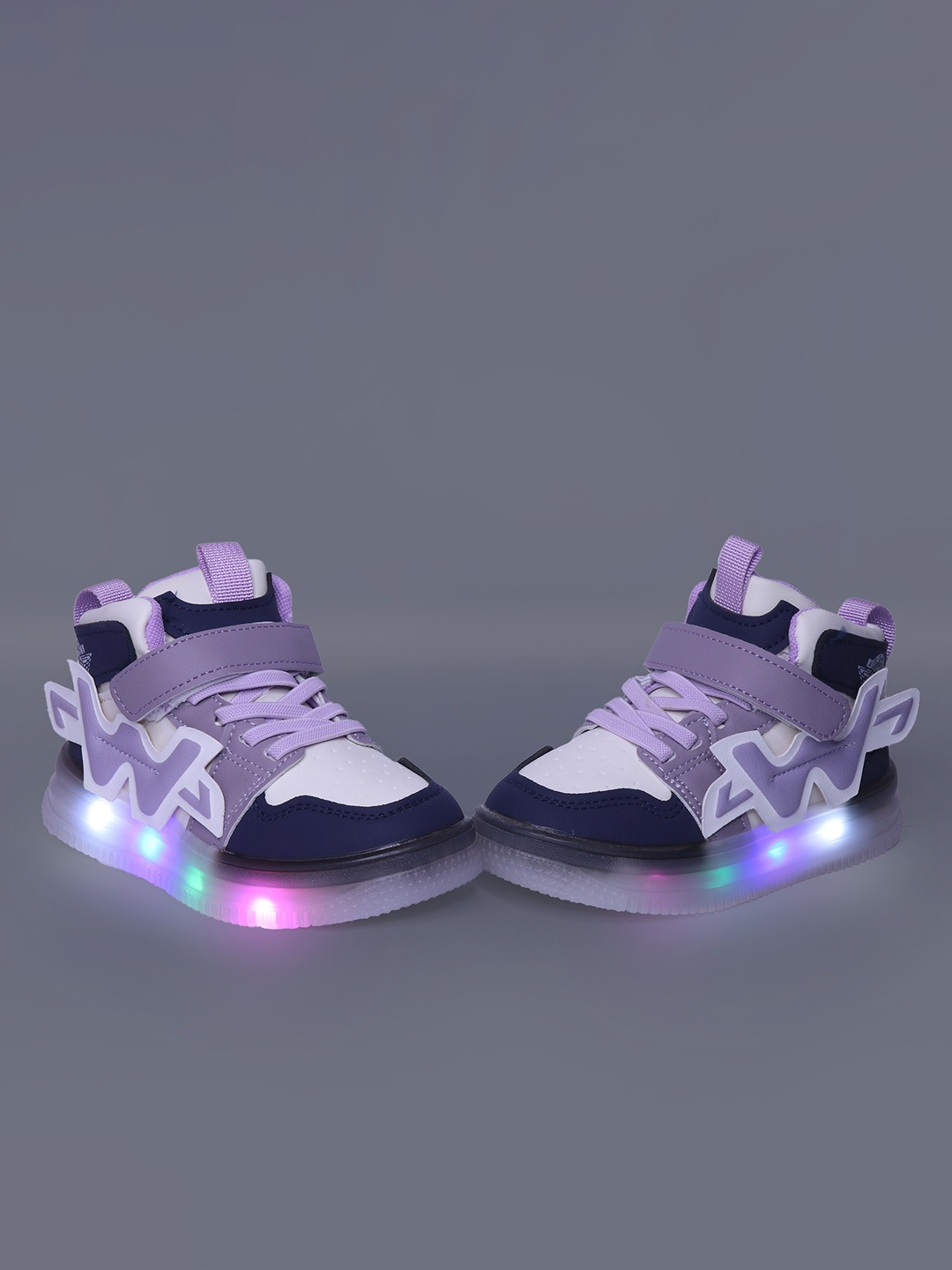 

BAESD Kids PU LED Sneakers, Purple