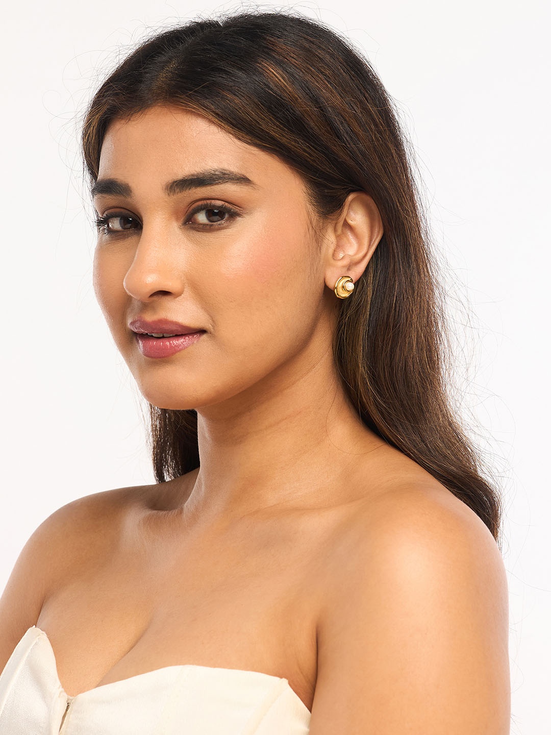

WHITE LIES Gold-Plated Stainless Steel Pearls Beaded Studs