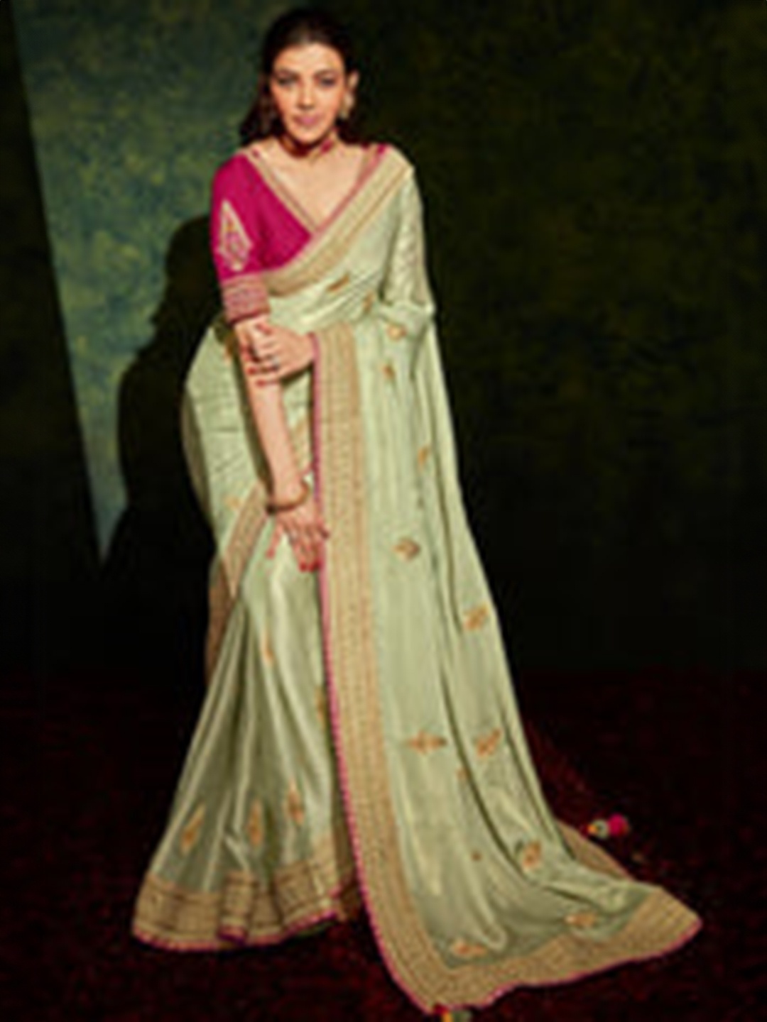 

MAHALASA Women Ethnic Motifs Embroidered Saree, Green