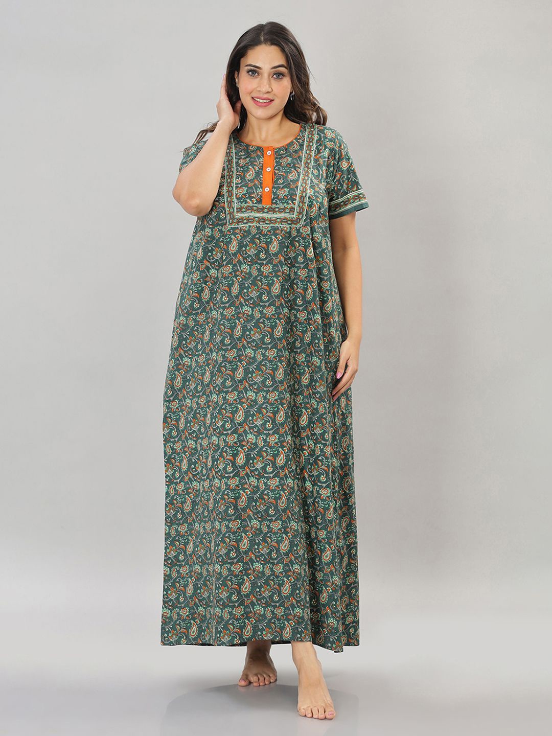 

NAIDU HALL Women Everyday Floral Printed Pure Cotton Maxi Nightdress, Green