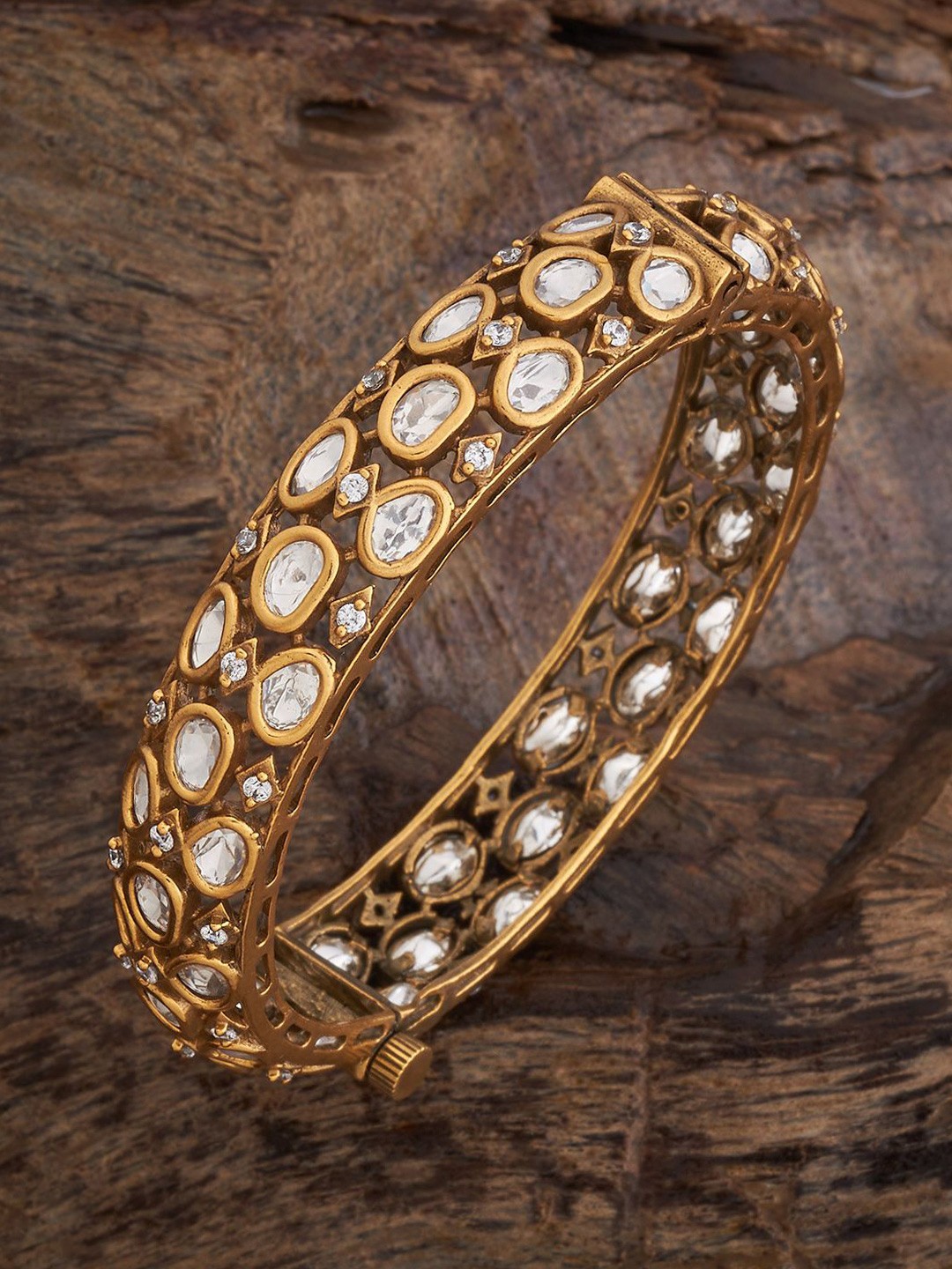 

Kushal's Fashion Jewellery Kundan-Studded Bangle, Gold