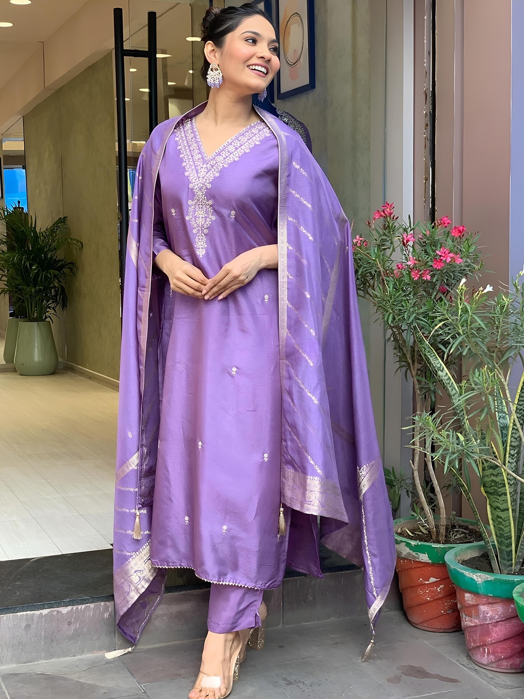 

Lilots Ethnic Motifs Embroidered Chanderi Silk Straight Kurta With Trouser & Dupatta, Lavender