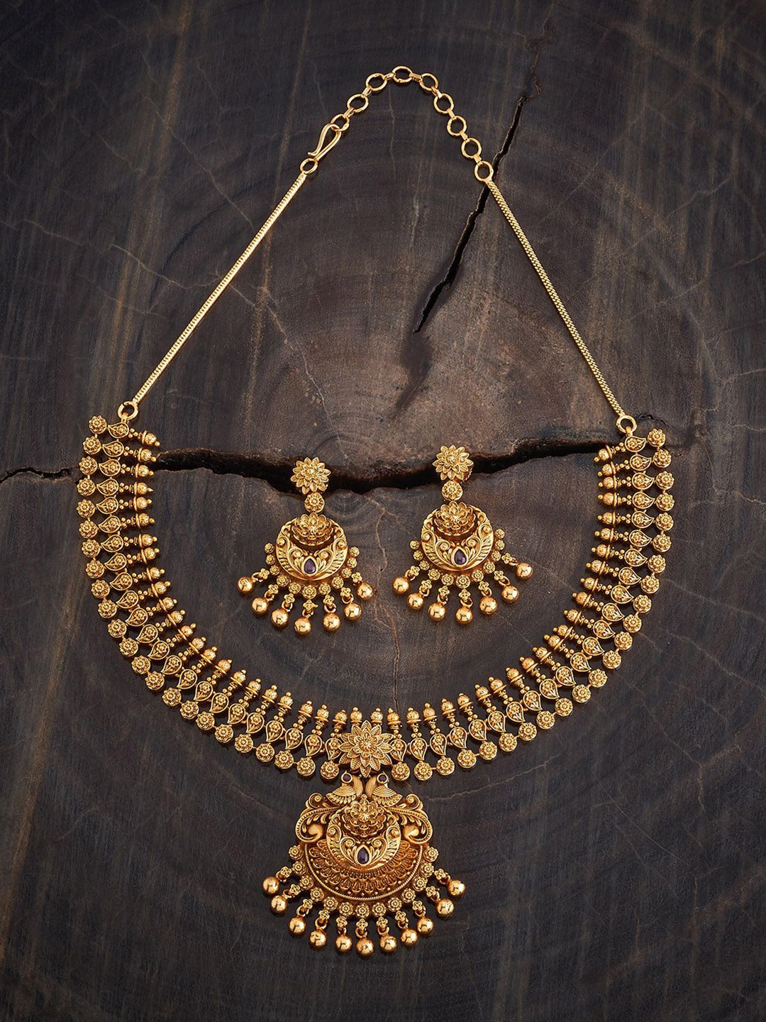 

Kushal's Fashion Jewellery Gold-Plated Stone-Studded & Beaded Antique Jewellery Set