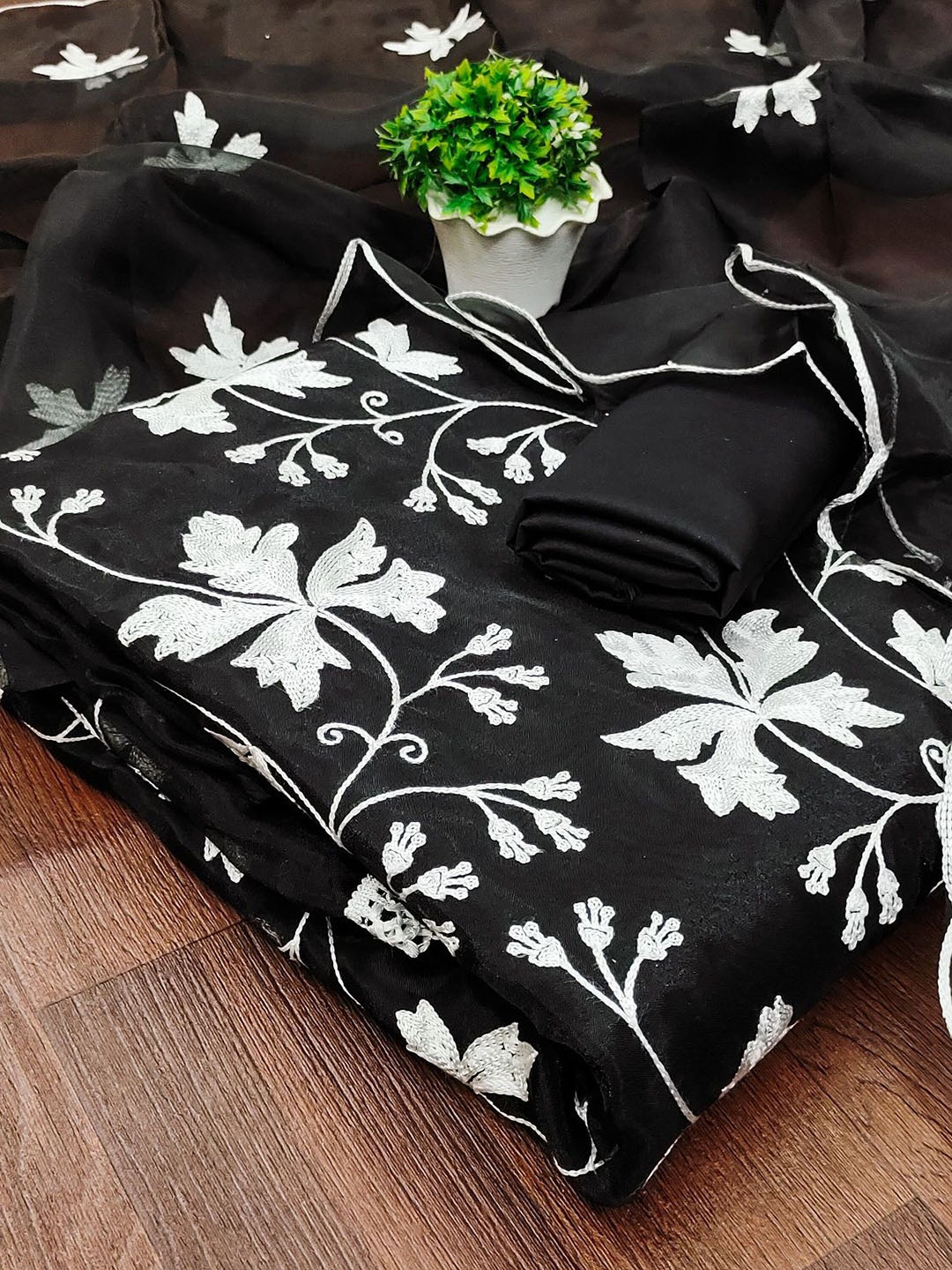 

Aika Floral Embroidered Organza Unstitched Dress Material, Black