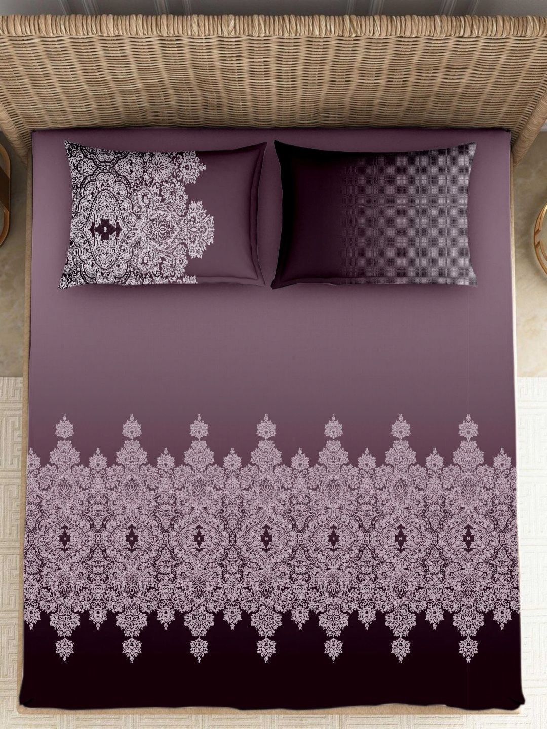 

VINTANA Maroon & Pink Ethnic Motifs 250 TC Cotton King Bedsheet Set-2.74 m x 2.74 m