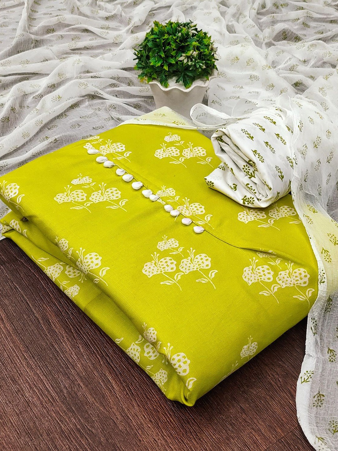 

JULEE Floral Printed Cotton Unstitched Dress Material, Lime green