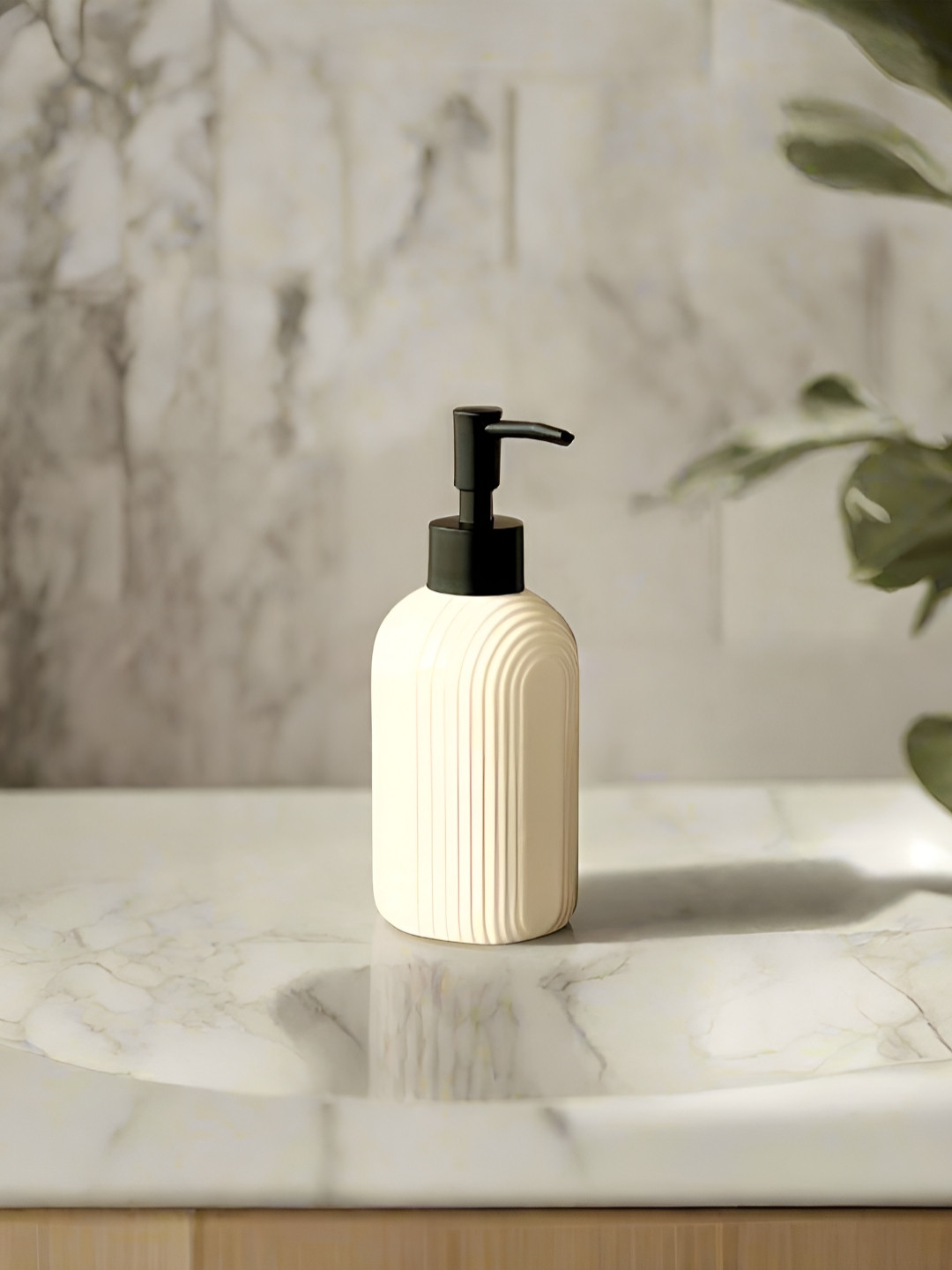 

Mason Home Timeless White & Black Ceramic Soap Dispenser