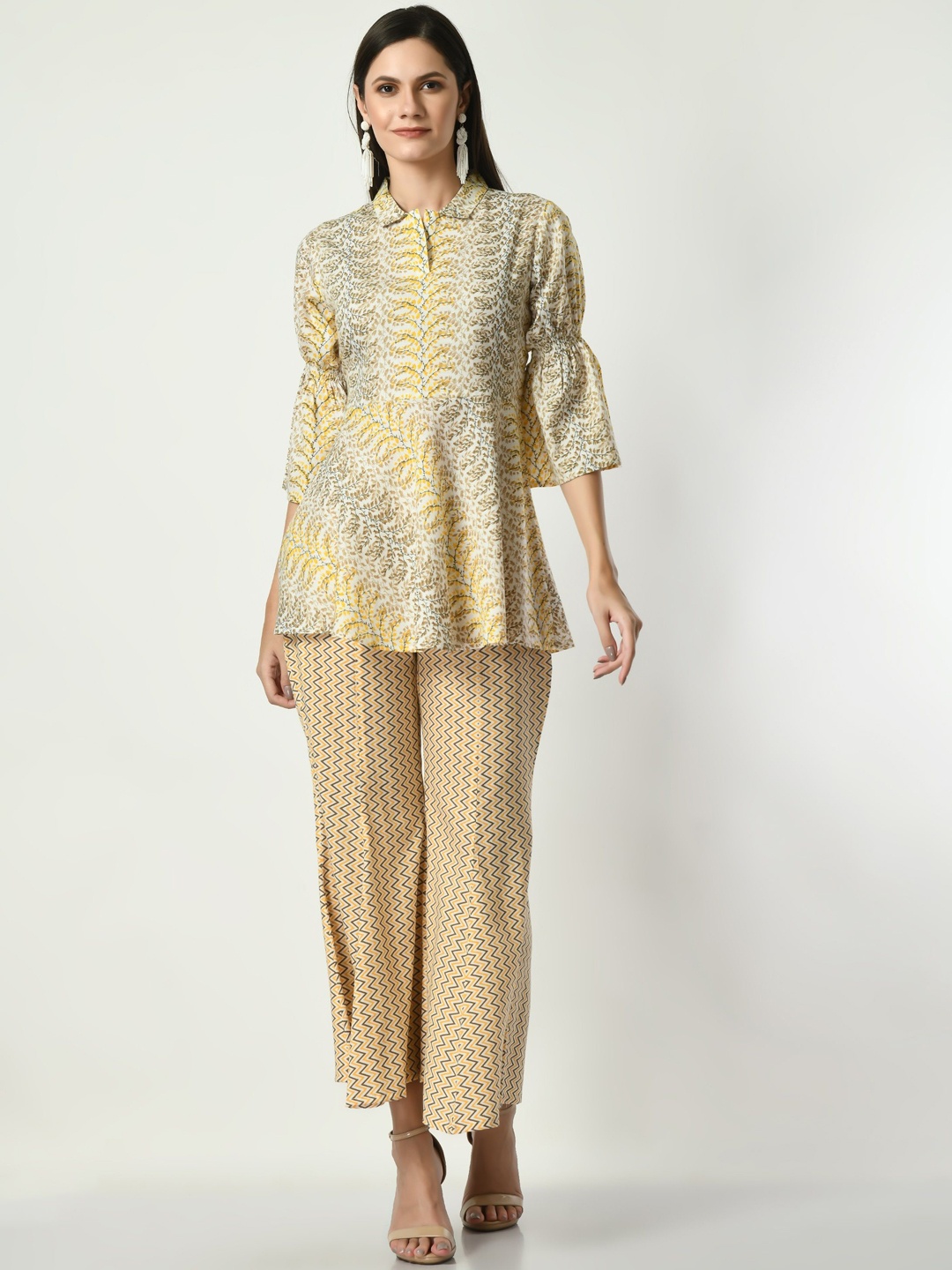 

VAPPSYAM Floral Printed Pure Cotton Tunic & Trouser, Yellow