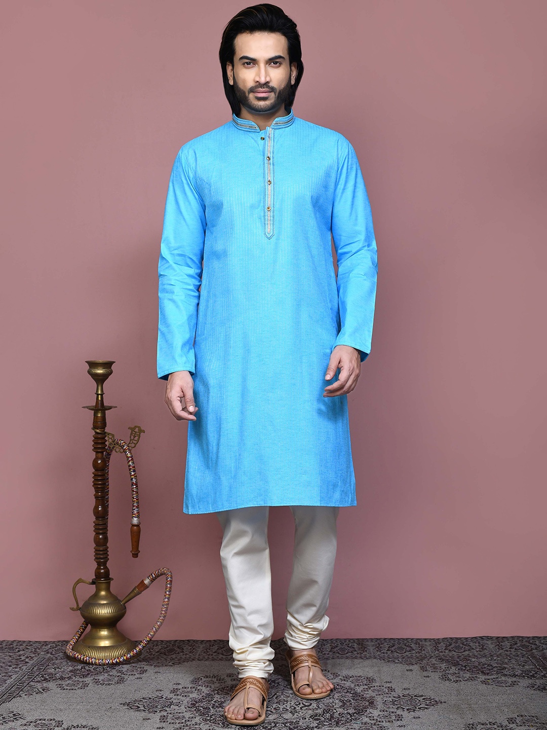 

RANAK Striped Embroidered Mandarin Collar Straight Kurta, Blue