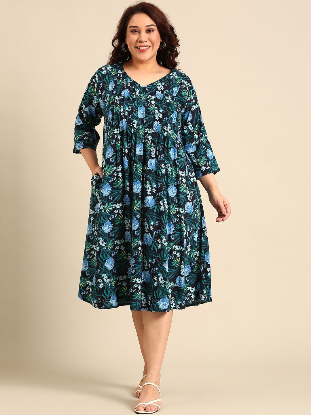 

The Pink Moon Women Floral Print Fit & Flare Midi Dress, Navy blue