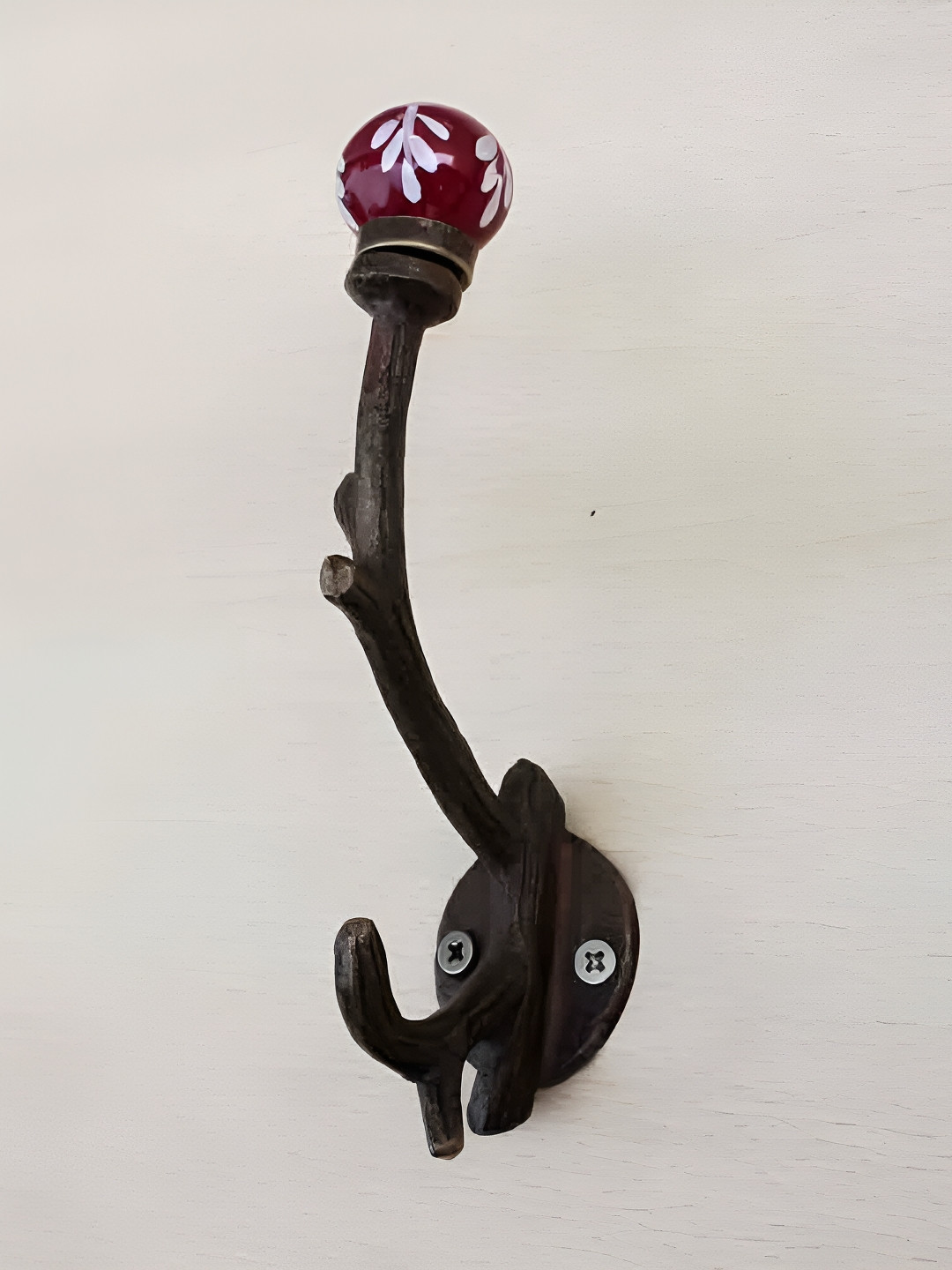 

IndianShelf Red & White Printed Ceramic Wall Hook