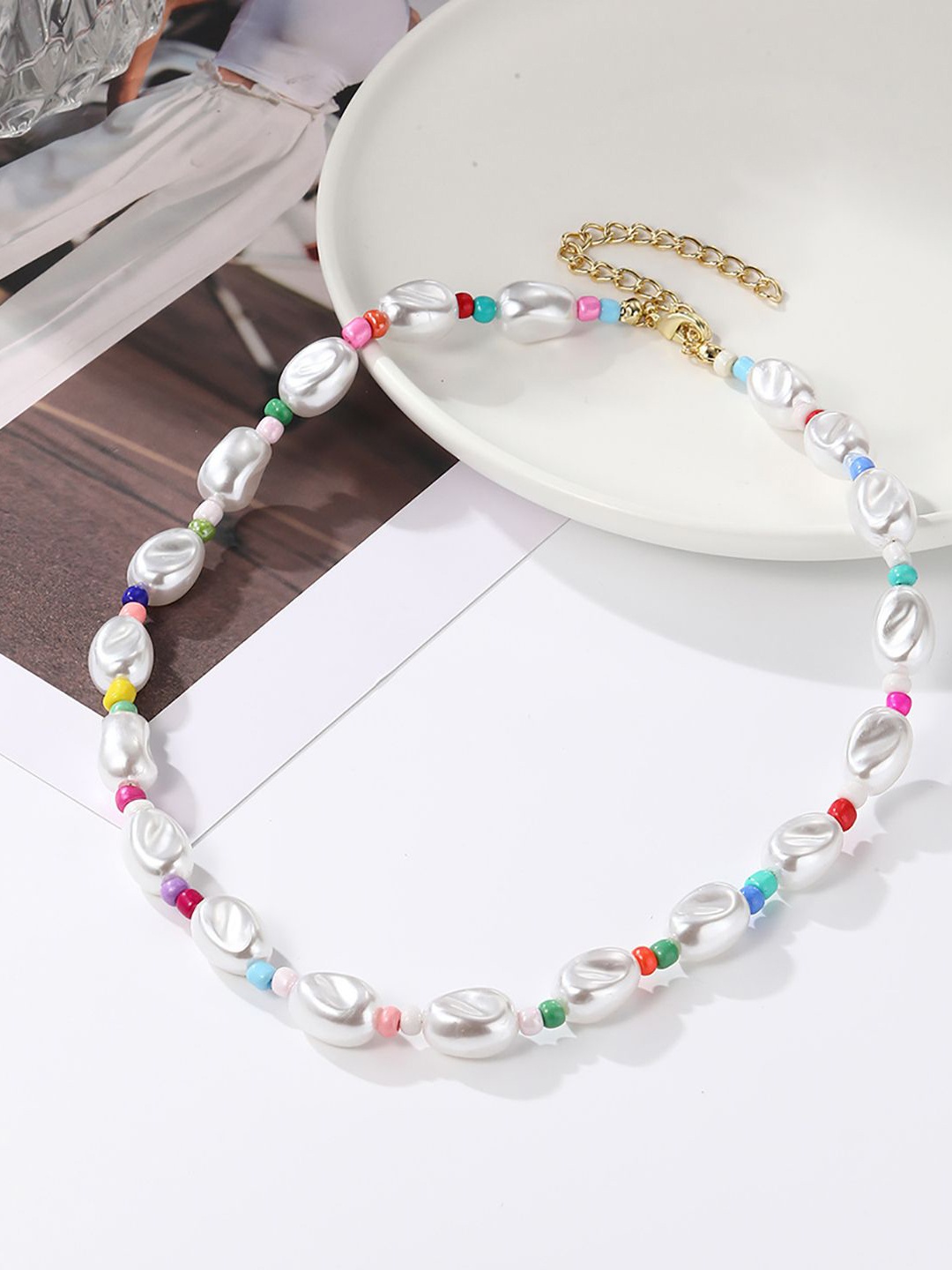 

StyleCast x Revolte White & Pink Gold-Plated Artificial Beads Baaded Enamelled Necklace