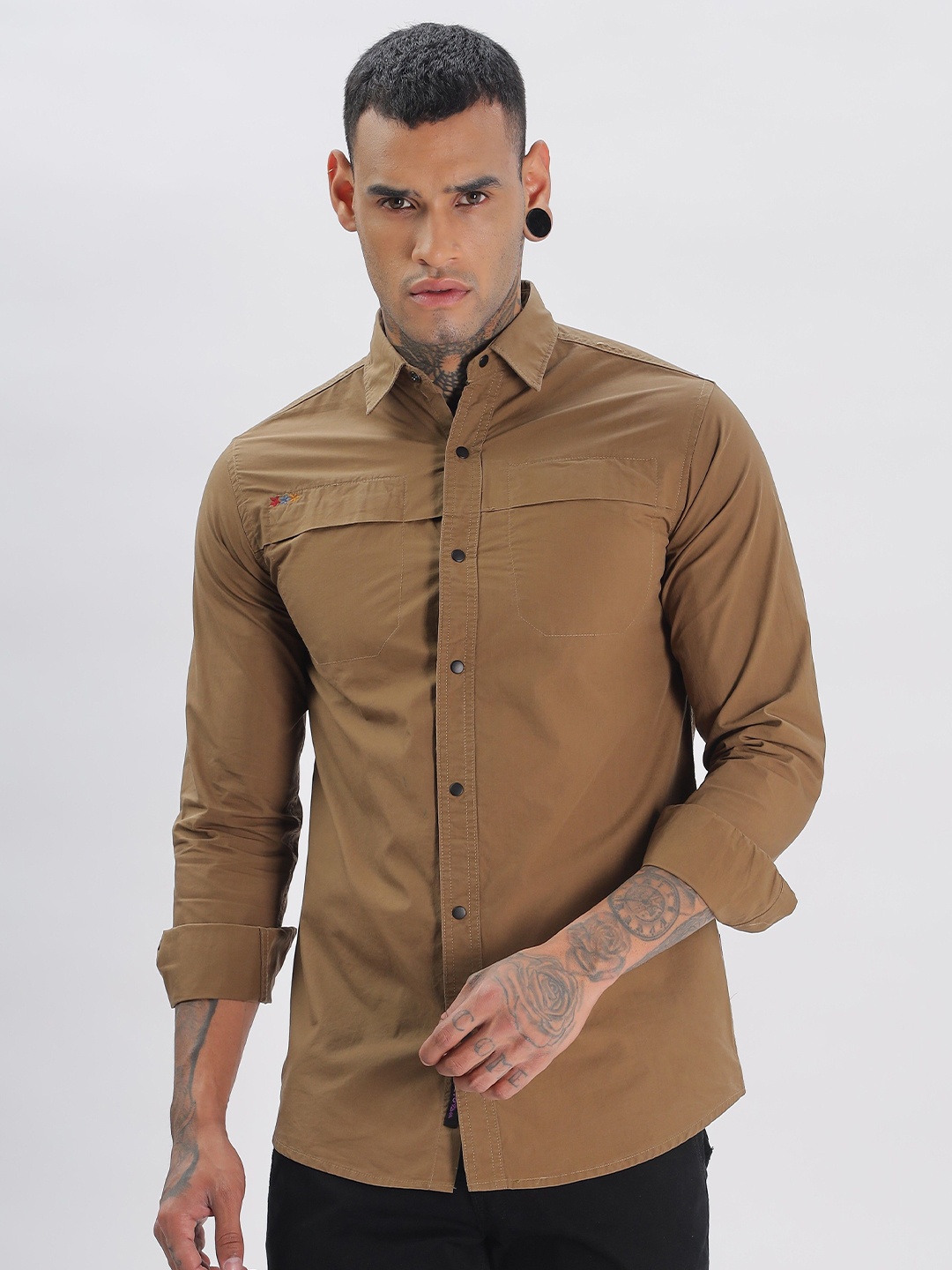 

BEVDAAS Men Spread Collar Solid Cotton Formal Shirt, Khaki