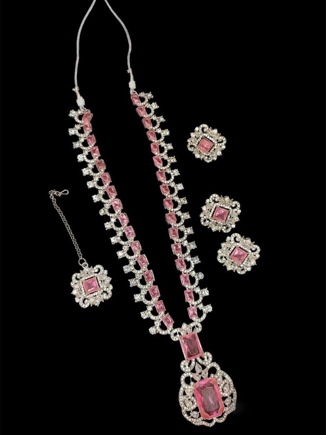 

Gyaan Jewels Stones Studded Jewellery Set, Silver