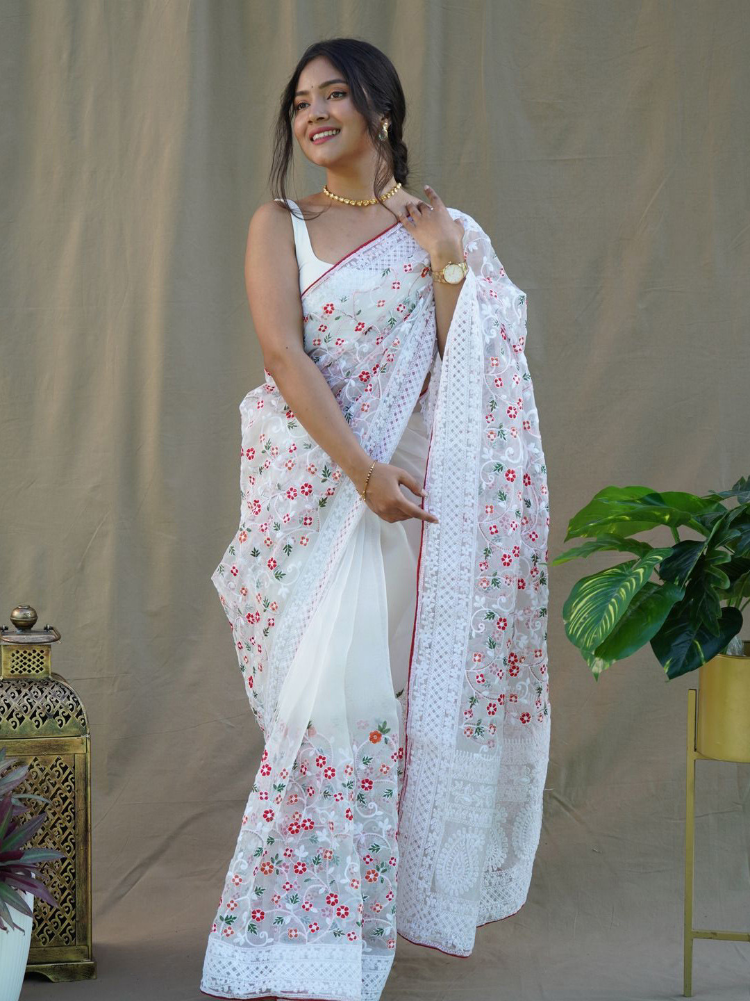 

Anouk Floral Embroidered Organza Saree, White