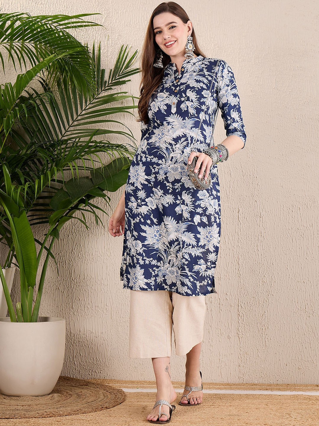 

Anouk Pure Cotton Floral Printed Mandarin Collar Straight Kurta, Blue