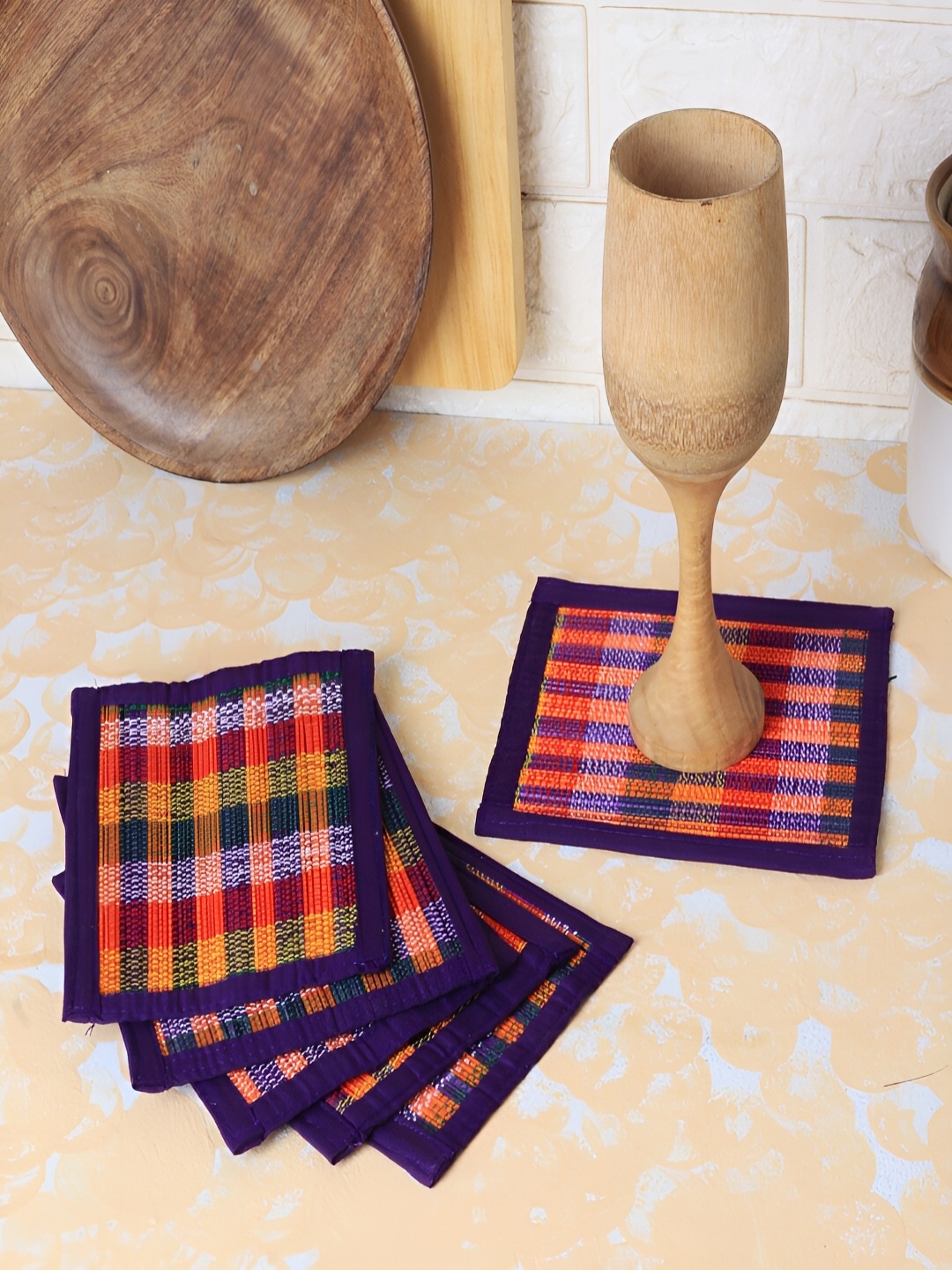 

Silpakarman Purple & Red 6 Pieces Patterned Bamboo Sticks & Cotton Threads Square Coasters