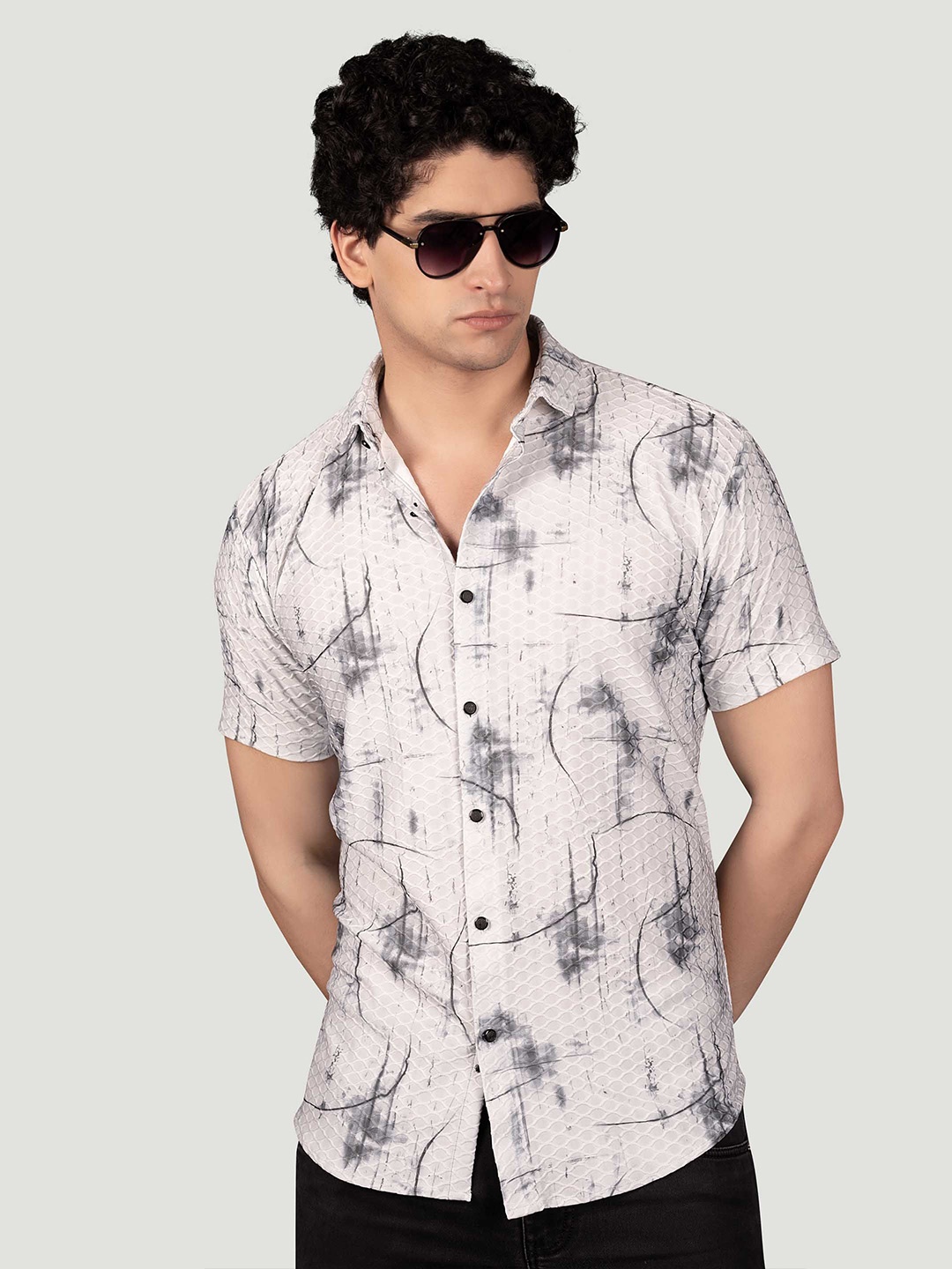 

ALMATY Men Comfort Slim Fit Opaque Printed Casual Shirt, Grey