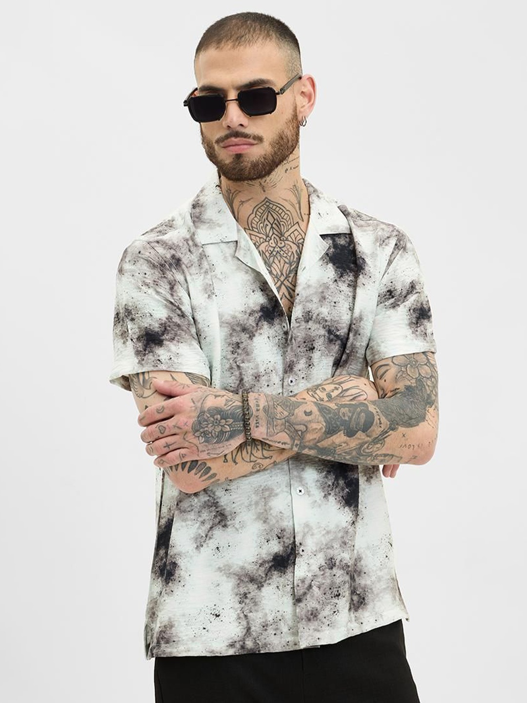 

Snitch Men Relaxed Cuban Collar Abstract Printed Casual Shirt, Charcoal