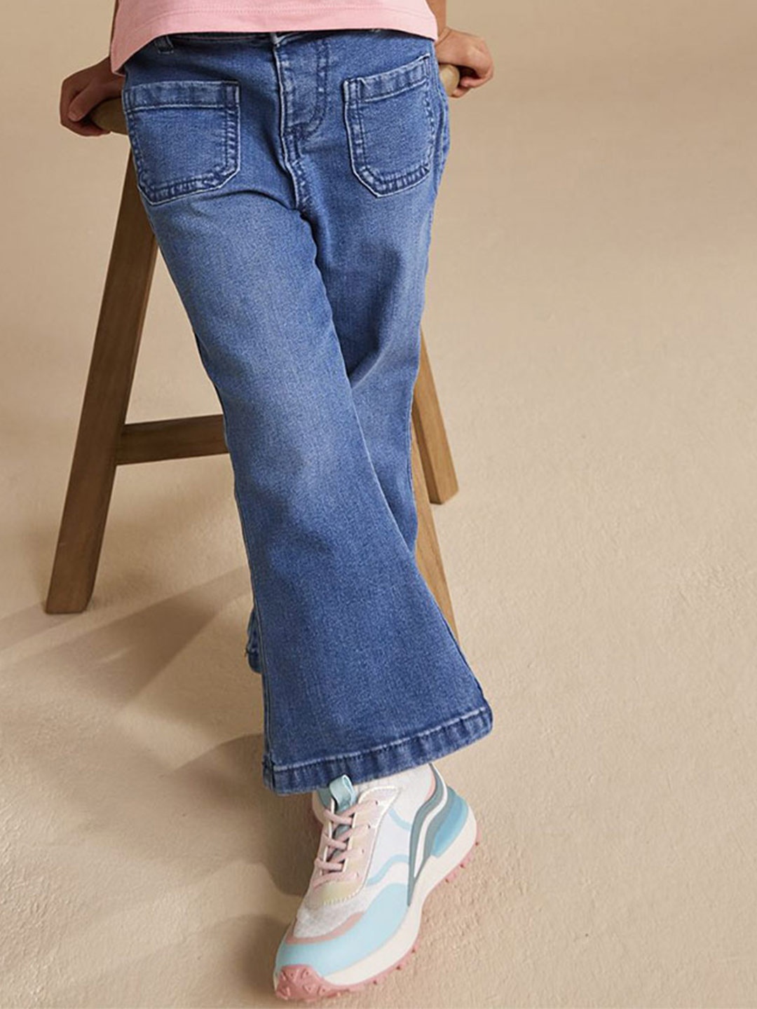 

mothercare Girls Pure Cotton Light Fade Stretchable Jeans, Blue