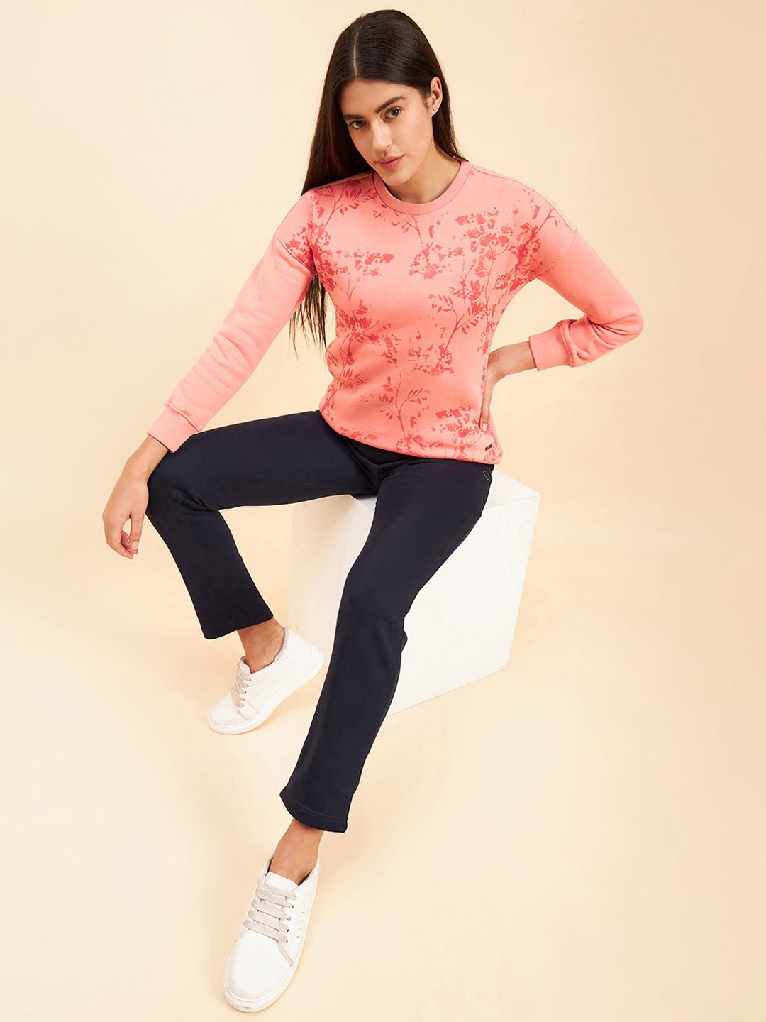 

Sweet Dreams Women Printed Sweatshirt, Pink