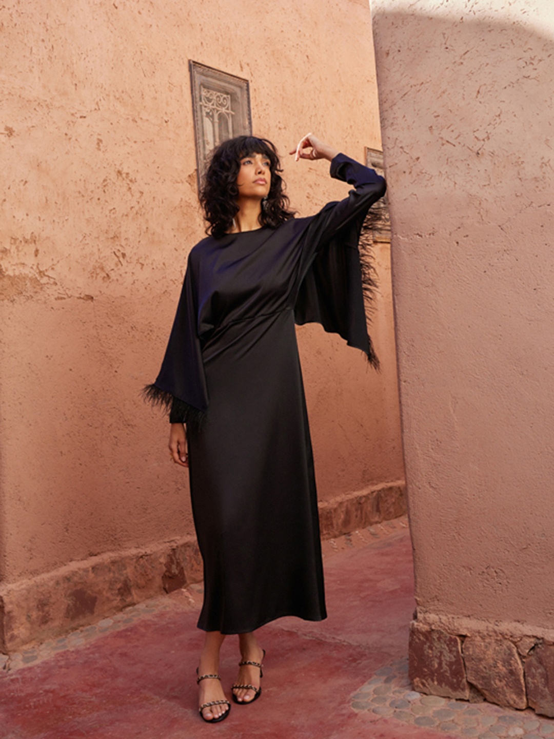 

Trendyol Flared Sleeve Maxi Dress, Black