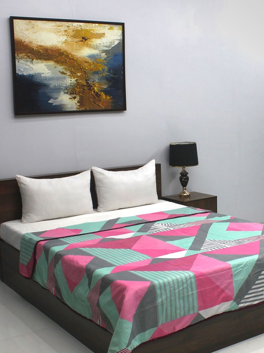 

Steve & Anderson Grey & Pink Mild Winter 320 GSM Double Bed Reversible Dohar