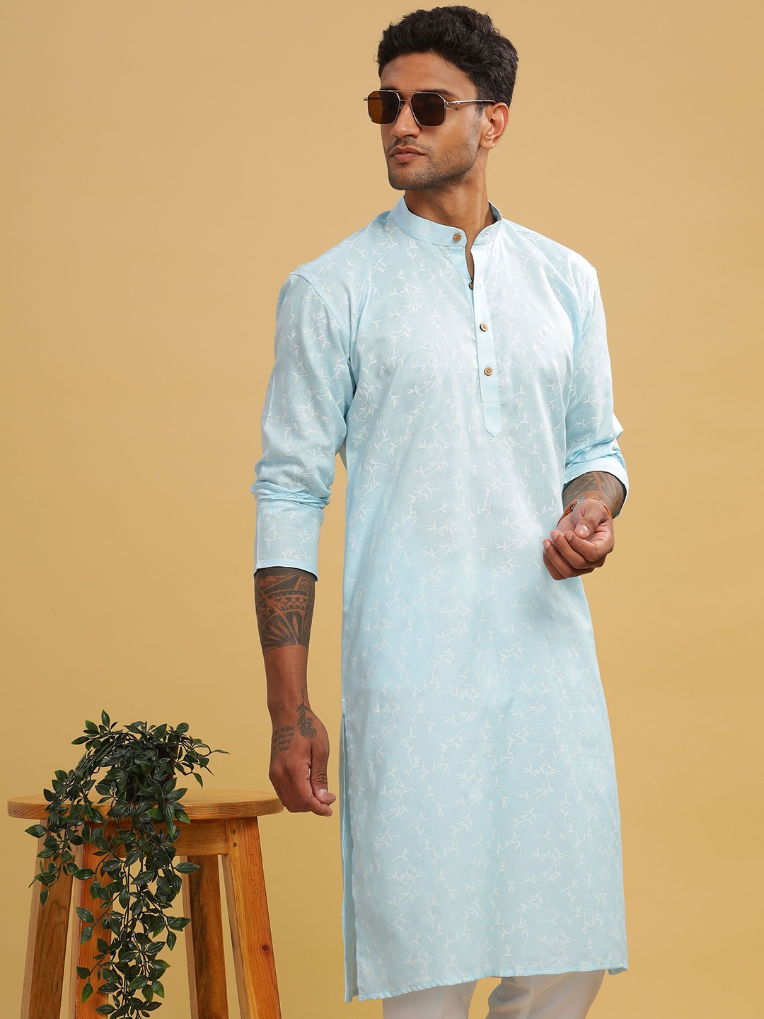 

Anouk Men Printed Ethnic Long Kurta, Blue