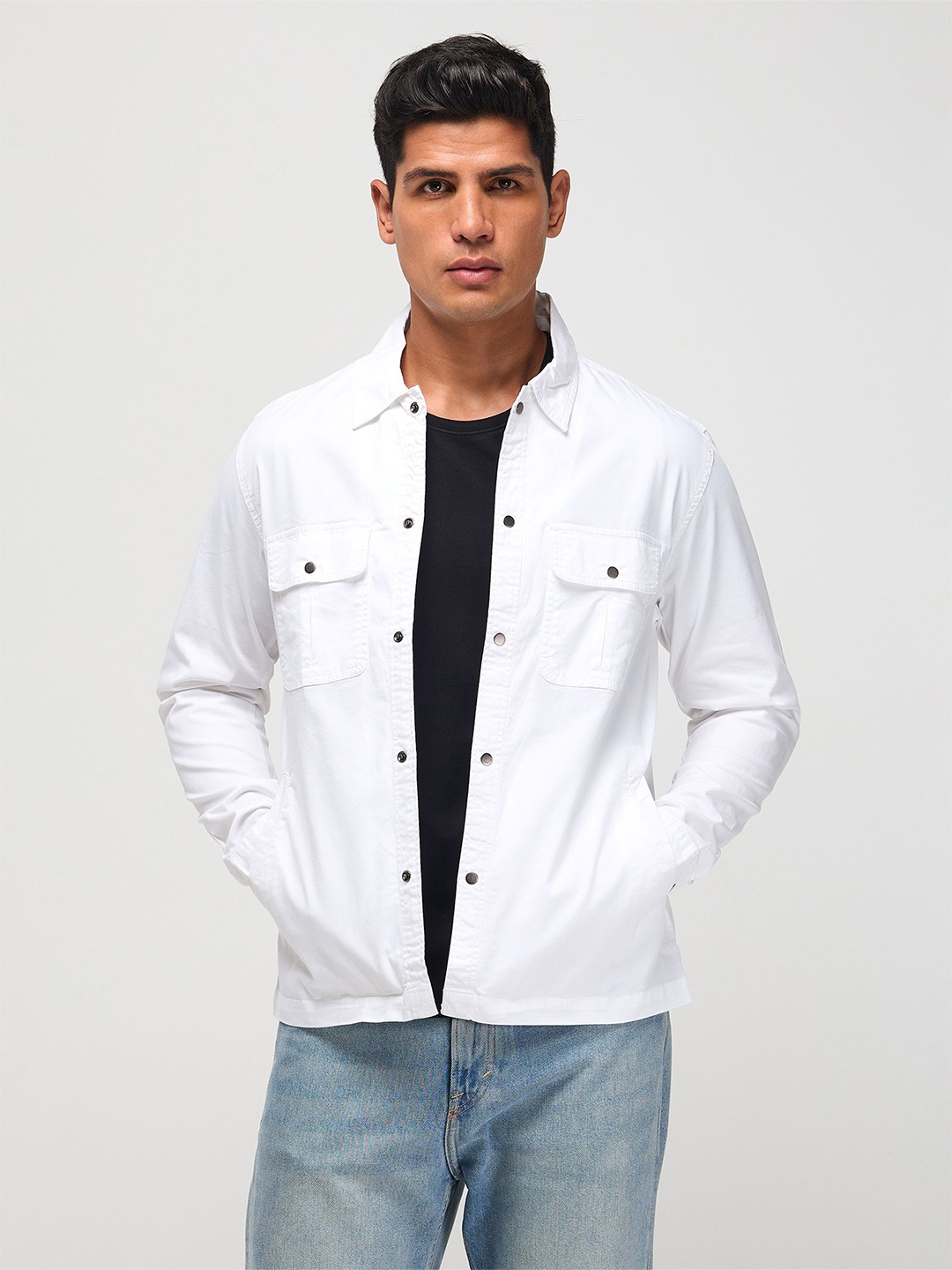 

Red Flame Pocket Detailing Casual Cotton Shacket, White