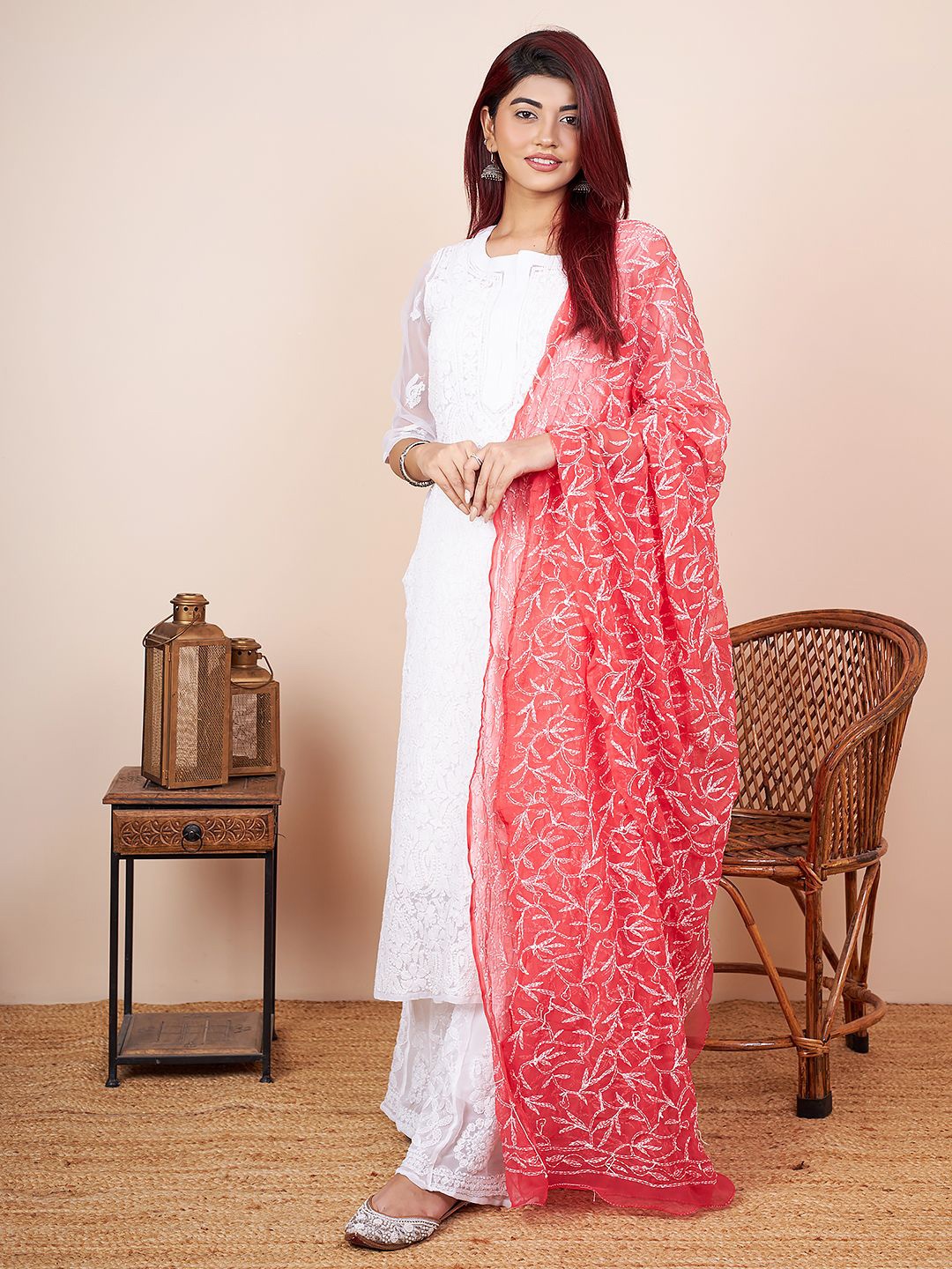 

The Chikan Label Ethnic Motifs Embroidered Dupatta with Chikankari, Rose gold